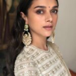 Aditi Rao Hydari Instagram – In Jaipur today 
Wearing @taruntahiliani 
for the first #indiabridalfashion store launch… @miteshrajani @sanamratansi @ssubberman ❤️😘🤗
Ps- Thank you @itcrajputana for a yummy breakfast for a hungry tummy!🐒☺️