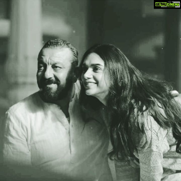 Aditi Rao Hydari Instagram - Being #Bhoomi was torture! One of the most disturbing experiences I’ve had.. But I found a rainbow every day thanks to @DuttSanjay sir my BFG..thank you for the laughter & my fave food! Thank you @OmungKumar & @Vanita_ok for your patience & guidance...this was tough but special.... #bhoomi #thisdaythatyear