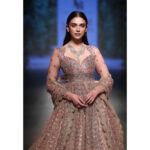 Aditi Rao Hydari Instagram – Within you is the light of a thousand suns. 
Thank you @jayantireddylabel for making me your #Noor today @lakmefashionwk
@eltonjfernandez 
@ssubberman
