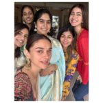 Aditi Rao Hydari Instagram – The sequel to my ‘alive and smiling’ series 🤪

#DirectorsPleaseNote
#SubtleSmiles #NotSoSubtleHints 
😂😇❤️😬