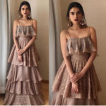 Aditi Rao Hydari Instagram - Thank you for this huge honour... #RajivGandhiExcellenceAward for ‘excellence in acting’ for #Bhoomi and #Padmaavat... thank you #SheilaDikshit ma’am for this award and for your warmth... thank you Sanjay Sir and @omungkumar Sir for making me your #Mehrunissa and #Bhoomi And thank you all my guardian angels... 🧜‍♀️🧚‍♀️👼🏻🦄🦋❤️