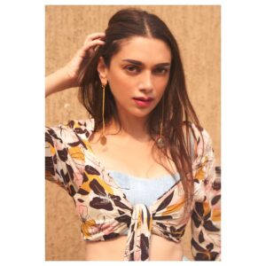 Aditi Rao Hydari Instagram - Caption this! I’ll pick the one I like most... look out for it 😋🤍