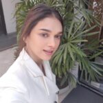 Aditi Rao Hydari Instagram – An amazing selfie experience! Got my hands on the #GalaxyA8Plus at the launch event today. Get ready to #ExperienceTheAmazing new smartphone from @SamsungIndia.