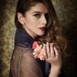 Aditi Rao Hydari Instagram - Believe in yourself. You are braver than you think, more talented than you know, and capable of more than you imagine. #MondayMotivation #Dream #Focus #Believe #Imagine #InstaDaily