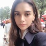 Aditi Rao Hydari Instagram - Wishing all my sugarush fans a very Happy Diwali! Shop the latest collection of @sugarushfashion on @myntra @jabongindia & @flipkart Link in bio.