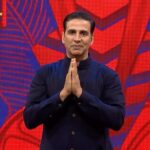 Akshay Kumar Instagram - Wishing you the best of everything this new year & for a laughter filled Diwali keep watching #TheGreatIndianLaughterChallenge at 8pm on @StarPlus