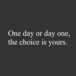 Akshay Kumar Instagram - Nothing changes IF Nothing changes #MondayMotivation