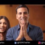 Akshay Kumar Instagram - Is your love story also full of twists and turns like Keshav & Jaya's?Then share it with us using #MeriPremKatha and stand a chance to meet us! Don't forget to tag @toiletthefilm :)