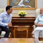 Akshay Kumar Instagram - ‪Met PM @narendramodi and got the opportunity to tell him about my upcoming film ' #ToiletEkPremKatha .' His smile at just the title made my day!‬