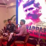 Akshay Kumar Instagram – ‪Honoured to be a part of the book launch of the man whom I consider a legend,K. Vijay Kumar. Veerappan – Chasing The Brigand, a must read!‬