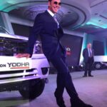 Akshay Kumar Instagram - ‪Strong associations are made of these...unveiling #TataMotors' latest offering #XenonYodha!‬