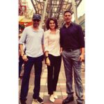 Akshay Kumar Instagram – In order!! The MasterMind, The Hero and The Cameo… Team #NaamShabana workin it on the streets of #KualaLumpur 👊🏽