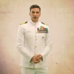 Akshay Kumar Instagram - Pride. Passion. Duty. Commitment. One uniform can stand for so many things. Take a selfie of yourself in uniform or with someone in uniform, use #UniformSelfie and tag the @RustomMovie handle. Lucky ones get to take a selfie with me!
