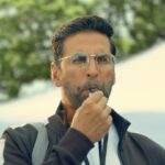 Akshay Kumar Instagram – Kaam pe dhyan do, daag pe nahi #NirmaAdvance #Ad