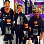 Akshay Kumar Instagram - Family that dresses alike...looks alike ;) #HongkongDiaries