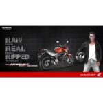 Akshay Kumar Instagram – It’s RAW. It’s REAL. It’s RIPPED. The CB Hornet 160R is here. Check it out at: <http://bit.ly/CBHornet160R-App> #HideNothing