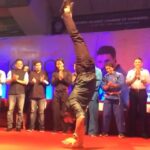 Akshay Kumar Instagram – And that’s how we greet everyone at the tournament…a waving handstand ;) Thank you to everyone who participated and made it a huge success!