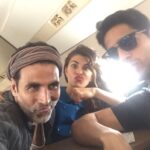 Akshay Kumar Instagram – Taking off for Jalandhar, first stop Lovely University…waiting to meet the lovely crowd :) #4DaysToBrothers