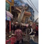 Akshay Kumar Instagram – Sad to see this image of extensive damage due to the #earthquake in Nepal. My prayers with the victims & their families.