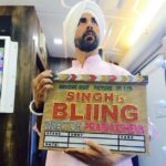 Akshay Kumar Instagram – In Patiala, started the day with Waheguru’s blessings at the Gurudwara and now it’s time for day 1 of #SinghIsBliing!