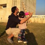 Akshay Kumar Instagram - Happy #MakarSankranti! Having the sweetest time flying kites with my lil one but missing my son who's on a school trip!