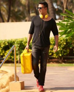 Akshay Kumar Instagram - When you know the ‘25 din mein paisa double scheme’ 😜😂😂