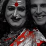 Akshay Kumar Instagram - Nazar se bachne ke liye toh bahot tikke laga liye, nazariya badalne wala tikka lagane ki #AbHamariBaariHai. Let's break the gender stereotype and extend our support to the third gender with a Laal Bindi that stands for equal love and respect. Link in bio. #Laxmii #FoxStarStudios #DisneyPlusHotstarMultiplex #YehDiwaliLaxmiiWali @kiaraaliaadvani @laxminarayan_tripathi @offl_lawrence @shabskofficial @tusshark89 @foxstarhindi @disneyplushotstarvip #CapeOfGoodFilms #ShabinaaEntertainment #TussharEntertainmentHouse @zeemusiccompany