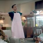 Akshay Kumar Instagram – Jab Kurkure pe milega offer itna masaledaar, toh kuch chatpata toh banega hi yaar.
Watch my latest TVC with @kurkuresnacks and avail the offer now. #Ad