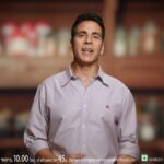 Akshay Kumar Instagram – Can you figure out the taste and spices of new Kurkure Herapheri Hungama and gajab Golmaal?
@riteishd @shikhardofficial @bharti.laughterqueen take the #baaprebaap challenge 
#baaprebaapchallenge 
@Kurkuresnacks #Ad