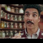 Akshay Kumar Instagram - Happy to share about my newest association, #Kurkure. Introducing new Kurkure Gazab Golmaal and Kurkure Hera Pheri Hungama flavours…ismein kya masale hain, kisi ka baap bhi nahi bata sakta! @kurkuresnacks #baaprebaap #Ad