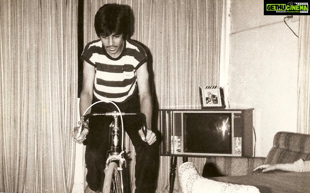 Akshay Kumar Instagram - Growing up I was always inclined towards sports and my mother would ensure I got nutritious home-cooked meals to fuel my passion. But it’s a privilege that millions of street children do not have access to. 11,72,604 children in India can’t afford even a single meal a day! It’s time to ask #WhyTheGap with @savethechildren_india. I nominate @balanvidya @aslisona @taapsee @nithyamenen @iamkirtikulhari