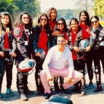 Akshay Kumar Instagram - Breaking stereotypes...at #Run4Niine with these biking queens, Biker Rani in Lucknow today. #HappyWomensDay