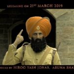 Akshay Kumar Instagram - 21 brave Sikhs vs 10000 invaders and an act of sacrifice that defined history. #KesariTrailer out now. @parineetichopra @anurag_singh_films @karanjohar @apoorva1972 @dharmamovies #CapeOfGoodFilms @sunirkheterpal #AzureEntertainment @zeestudiosofficial #Kesari