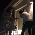 Akshay Kumar Instagram – When you’re a martial arts enthusiast teaching her the moves but She decides to use you as a punching bag instead 😬😂 That’s how 18 years have been…Improvised and full of surprises ❤️ #TheYinToMyYang