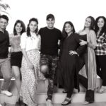 Akshay Kumar Instagram - Proud and excited to bring the story of India’s Mars Mission, #MissionMangal to you. Coincidentally the mission was launched on this very date, 5th Nov. 2013. Meet the team and do share your best wishes for our shubh mangal journey. Shoot begins soon 🙏🏻 @foxstarhindi @sharmanjoshi #KirtiKulhari @taapsee @balanvidya @aslisona @nithyamenen