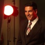 Akshay Kumar Instagram – When tech meets lifestyle…Had a great time shooting for Exhibit Recharged issue powered by Eveready! #GiveMeRed