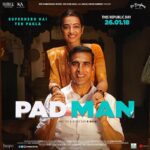 Akshay Kumar Instagram - My wife also asking when trailer coming? #PadMan, this Republic Day, 26.01.18. @PadManTheFilm @sonamkapoor @radhikaofficial @twinklerkhanna @sonypicturesin @kriarj #RBalki #26Jan2018