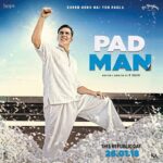 Akshay Kumar Instagram - Super hero hai yeh pagla, aa raha hai 26th January, 2018 ko : #PadMan! सुपर हीरो है यह पगला, आ रहा है २६ जनवरी, २०१८ को : पैडमैन l @PadManTheFilm @sonamkapoor @radhikaofficial @twinklerkhanna @sonypicturesin @kriarj #RBalki