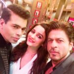 Alia Bhatt Instagram - Koffee love with my favourite people. What a Zindagi :) @iamsrk @karanjohar