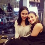Alia Bhatt Instagram – And it begins! #vacaylovers ❤️