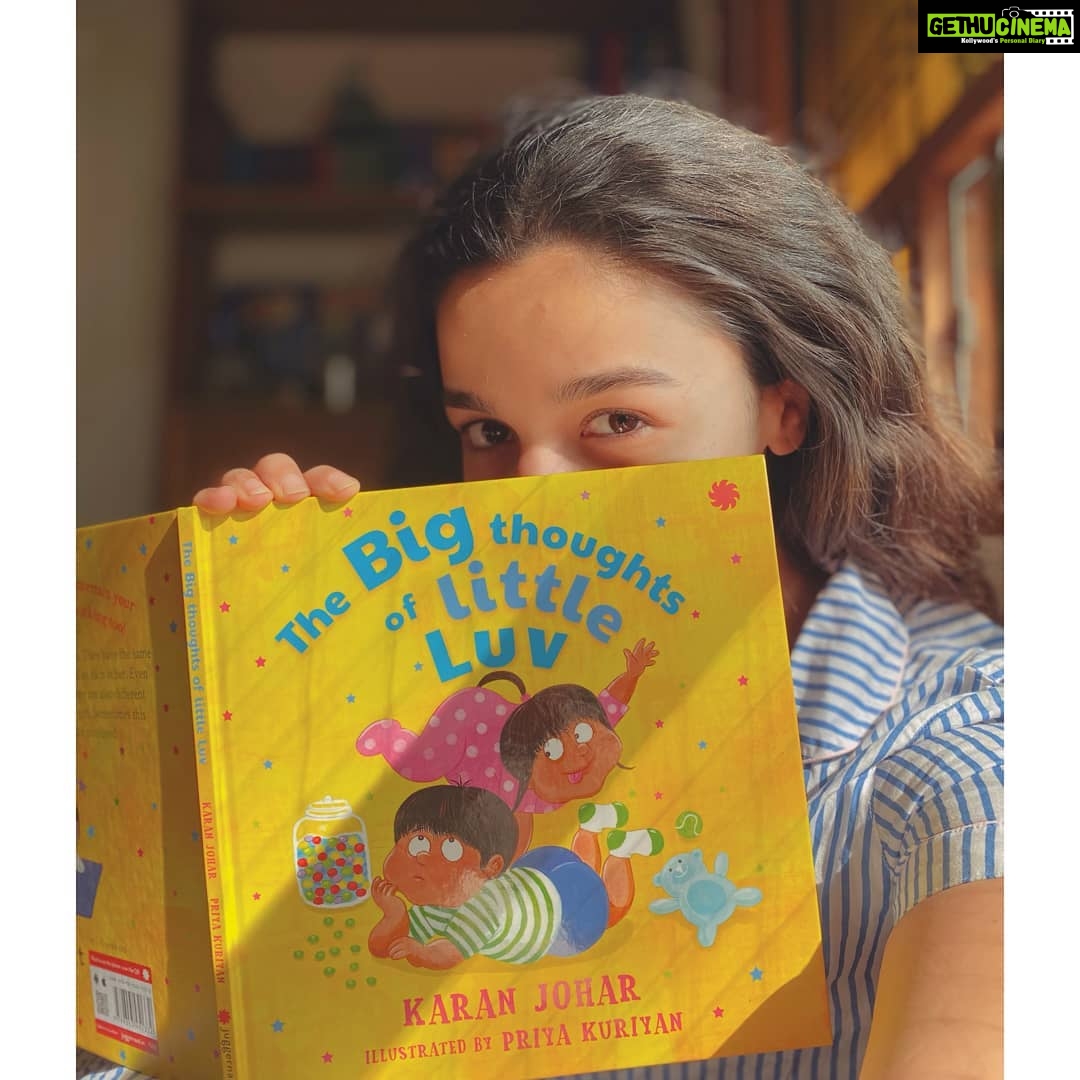 Alia Bhatt Instagram - A quick read before I head out to shoot, my favourite thing to do even as a child - getting lost in a book…fascinated by the colours and characters!! @karanjohar congratulationssss…another feather in your cap!! This one is all LUV ❤️ P.S - #raiseareader and watch the magic unfold 💫