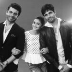 Alia Bhatt Instagram – Good looks ! Good looks! Good looks! #KapoorAndSon #WithTheKapoors :) ❤️ @s1dofficial @fawadkhan81