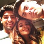 Alia Bhatt Instagram – With the sons of kapoor and sons 🙃#kapoorandsonssince1921 @s1dofficial @ifawadkhan