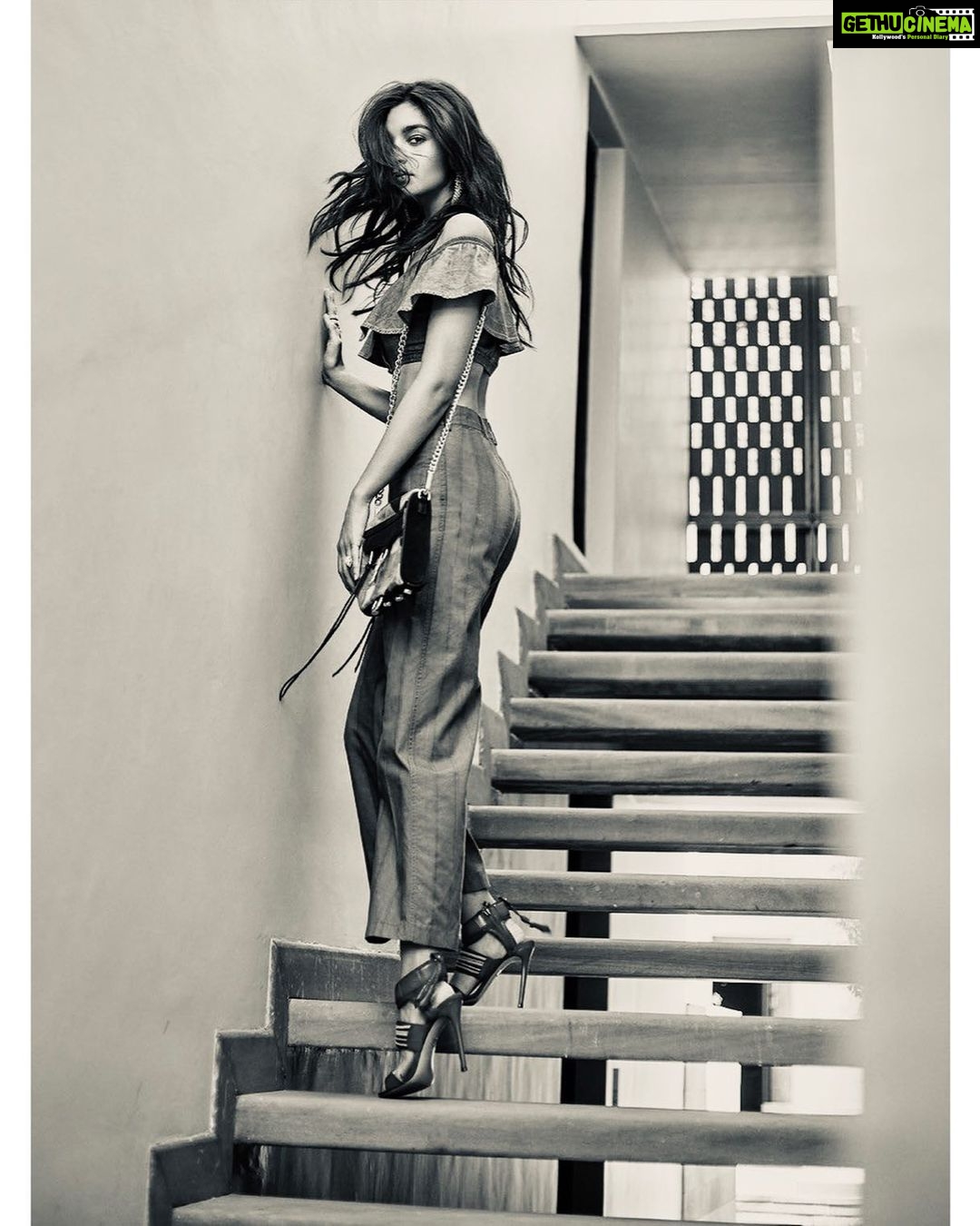 Alia Bhatt Instagram - tip toe if you want.. but take that step ⭐️
