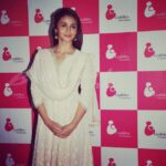 Alia Bhatt Instagram - For Cuddles foundation. Fight the monsters !