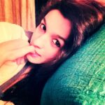 Alia Bhatt Instagram – Feeling blue ? #selfie #bigboss #breaktime