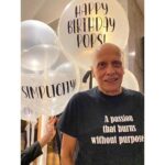 Alia Bhatt Instagram - 73 years young! Happy birthday papa 💗☀️