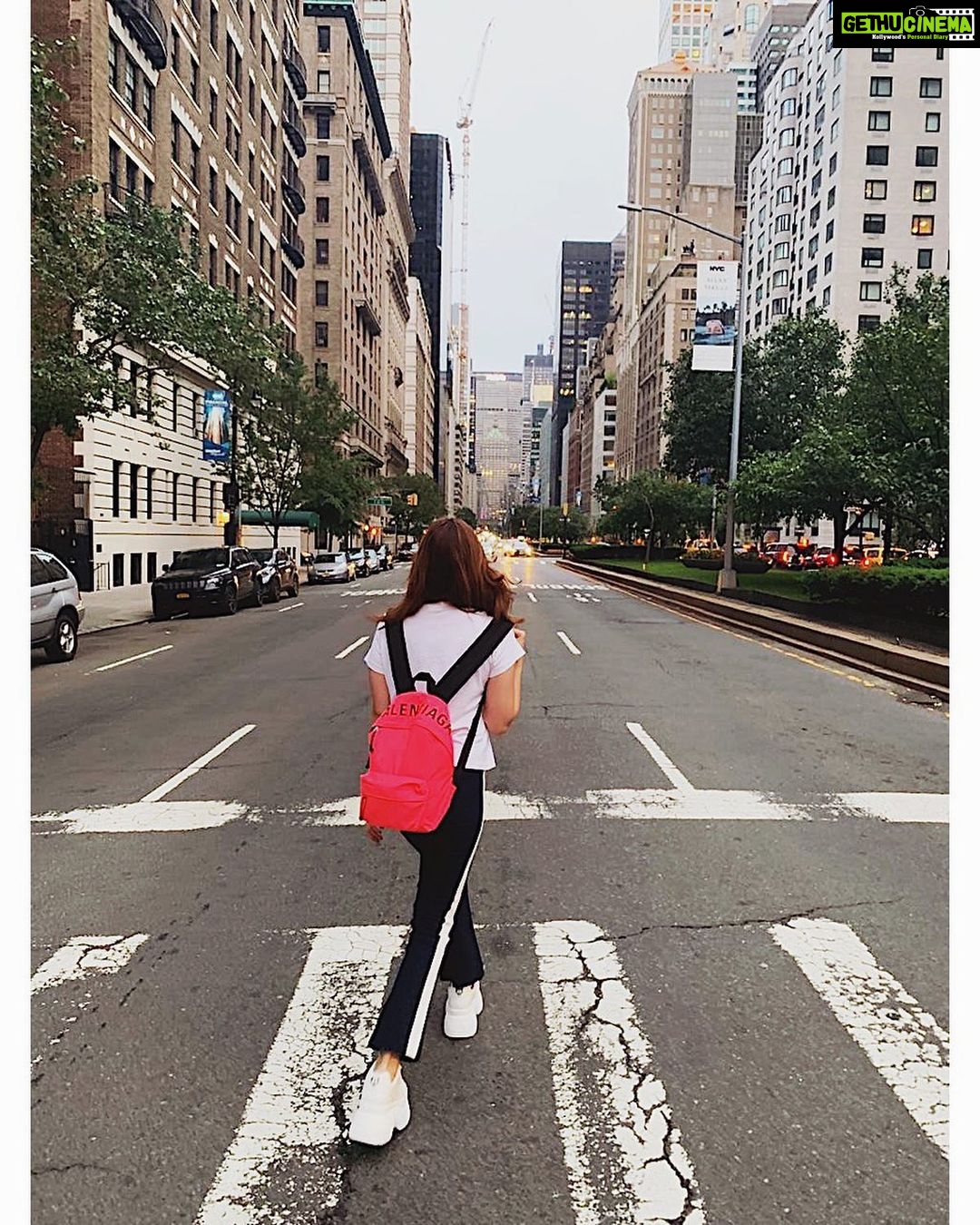 Alia Bhatt Instagram - We exist in moments, nothing more. New York, New York