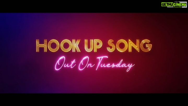 Alia Bhatt Instagram - This one got me hooked! The song and this hashtag - #Talia!🙊🔥 #HookUpSong #SOTY2