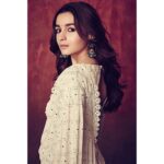 Alia Bhatt Instagram - Roop 🍂